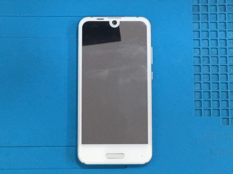 AQUOS Rcompactの充電持ちが気になる😔 アンドロイドスマホのバッテリー交換ならスマホ修理工房小山店へご依頼ください💪